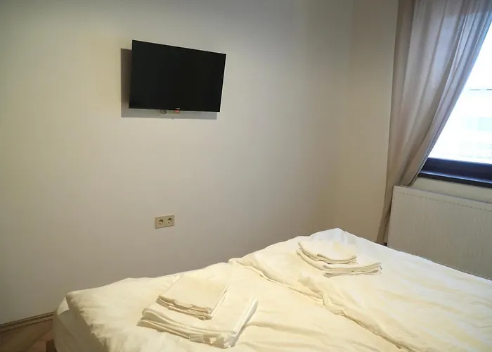 Mezovegi Ii Vendeghaz *